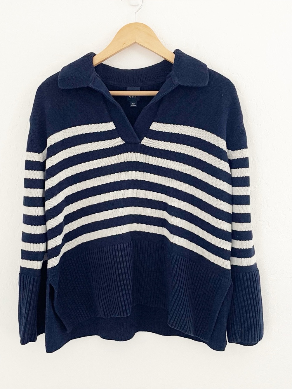 Gap navy stripe pullover oversized sweater top size xs